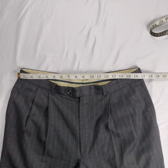 Lauren Ralph Lauren Smoke Gray Wool Total Comfort Pleated Pin Stripe Slacks - Picture 8 of 14